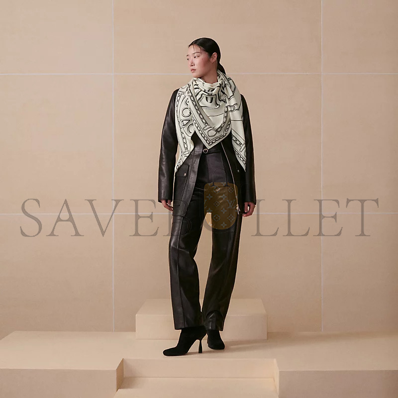 HERMÈS “KALEIDOSCOPE EFFECT” 140 SHAWL H243800Sv07 (135*135cm) 